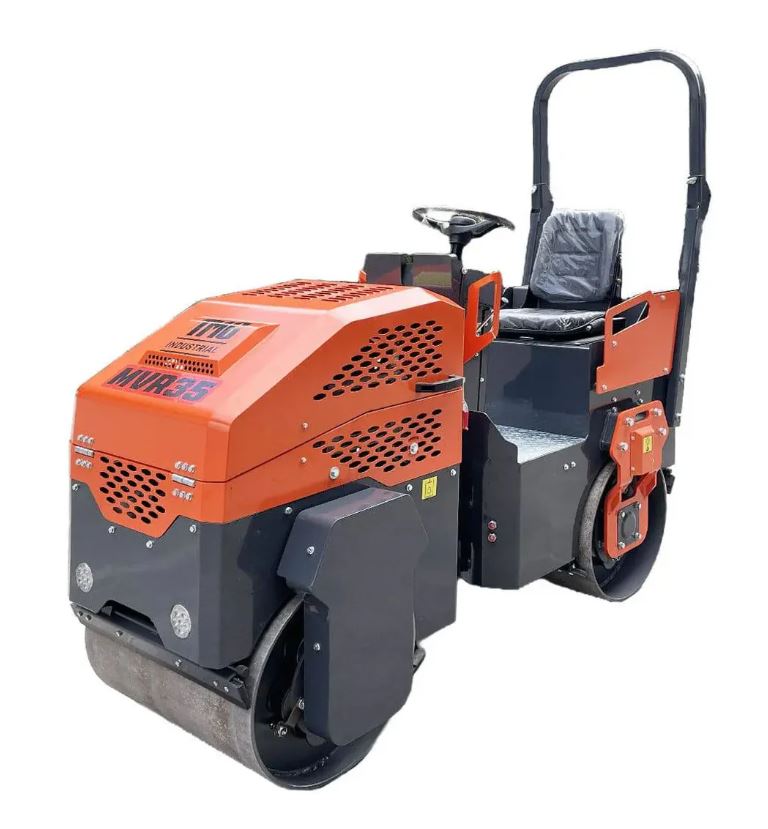 13.5 HP Ride-On Road Roller