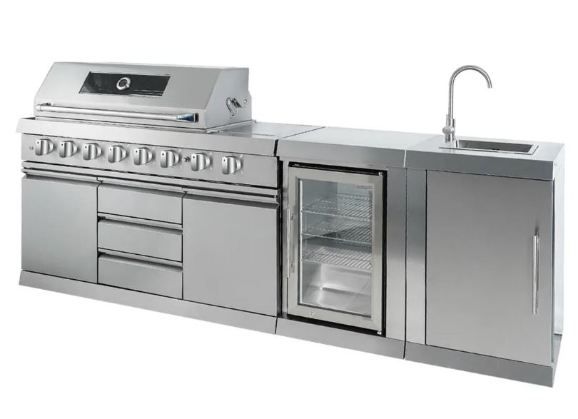 Stainless Steel Outdoor Kitchen