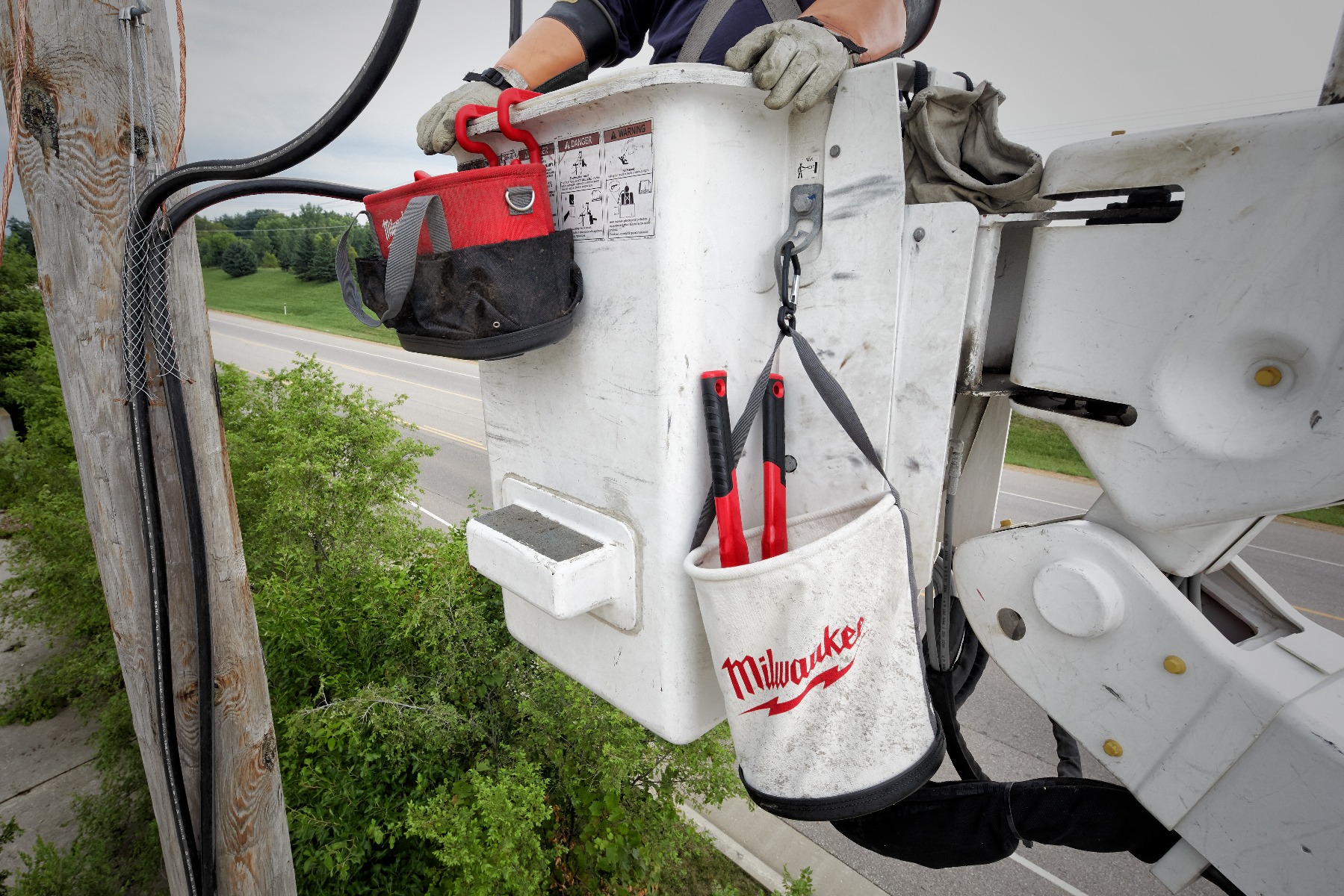 Milwaukee Canvas Utility Bucket