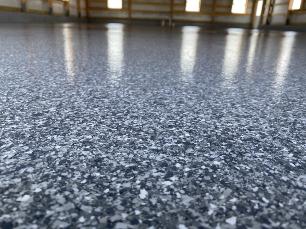 DECORATIVE CHIP FLOOR COATING CHIPFLAKES 