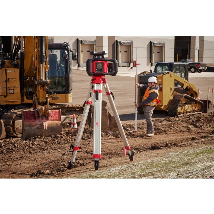 Milwaukee 3704 21T M18 Red Exterior Dual Slope Rotary Laser Level Kit w Receiver Remote Grade Rod Tripod