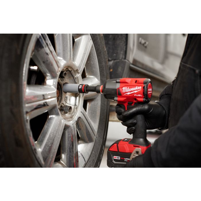 Milwaukee 49 66 7831 SHOCKWAVE Impact Duty 1 2 Drive SAE Metric 5PC Lug Nut Wheel Socket Set