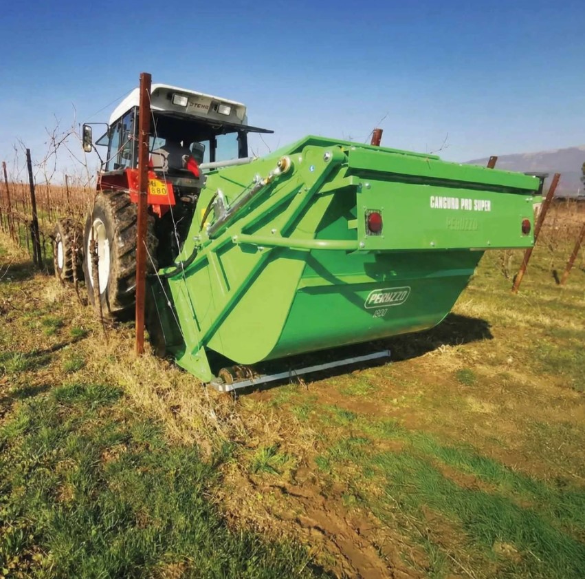 Peruzzo Canguro Super 1800 Flail Collector Mower, 68" Working Width, 64 cb ft Hydraulic Collector, 60-70 HP Tractors, Made in Italy
